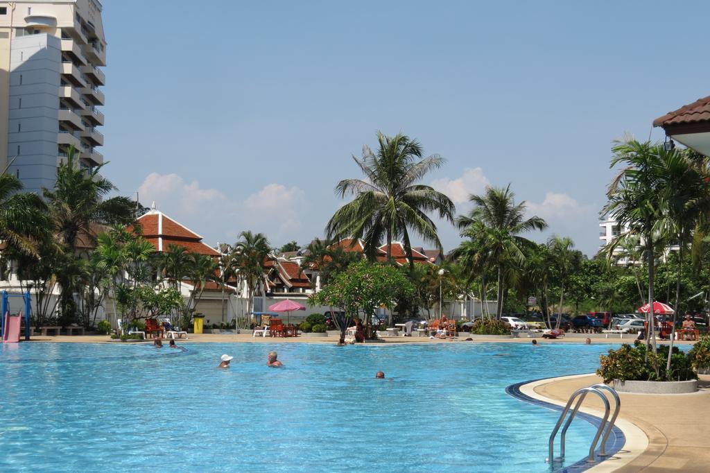 View Talay 1B Studio Pattaya Exterior foto